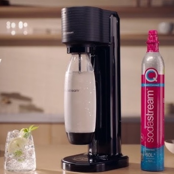 SodaStream GAIA (black) - brand new still in box - Picture 1 of 2